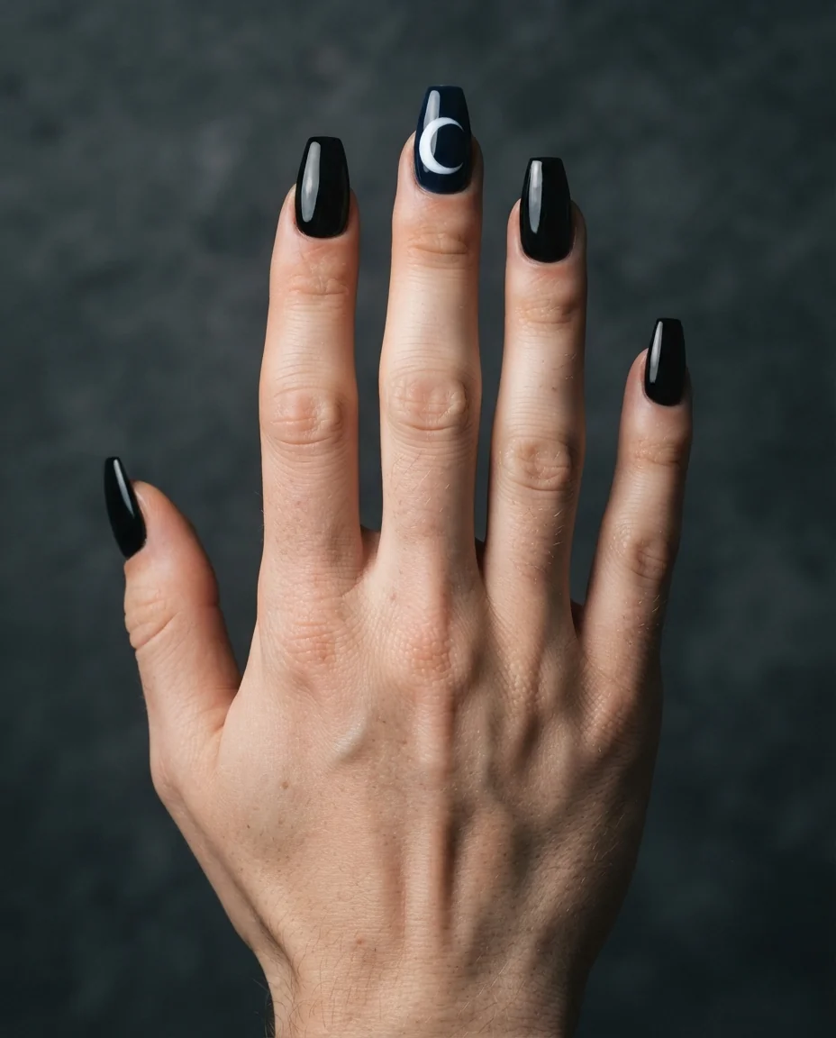 Midnight Miniature on Obsidian