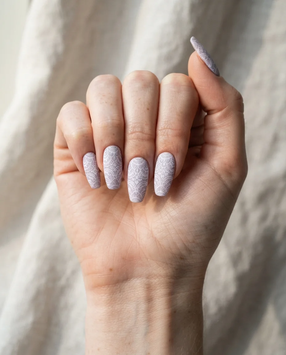 The Velvet Lace Lavender Manicure