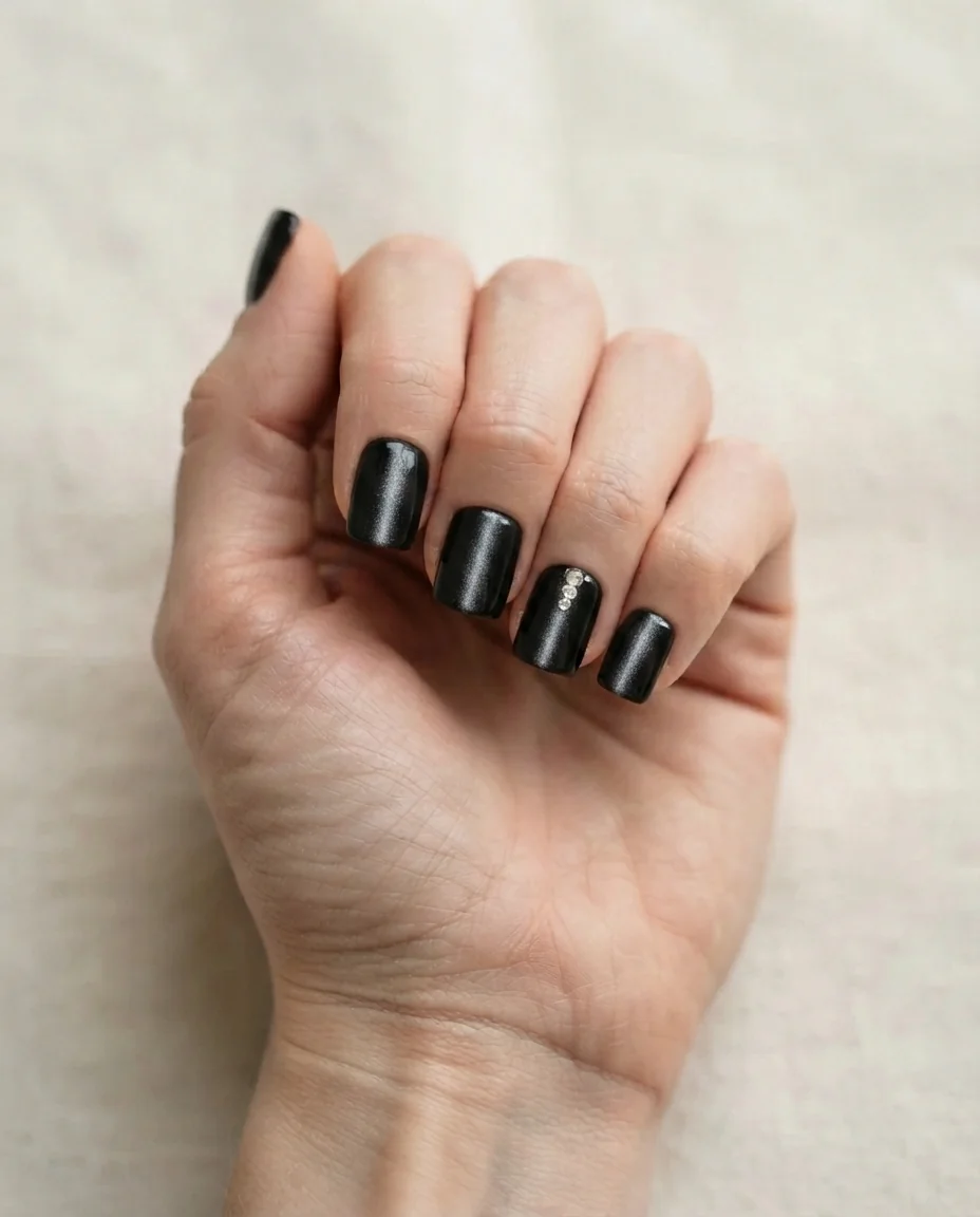 Midnight Cat-Eye Square